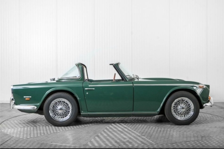 Triumph TR5 TR250 5 Speed, Surrey top thumbnail 10