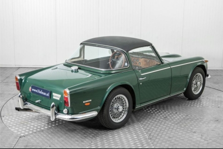 Triumph TR5 TR250 5 Speed, Surrey top thumbnail 68