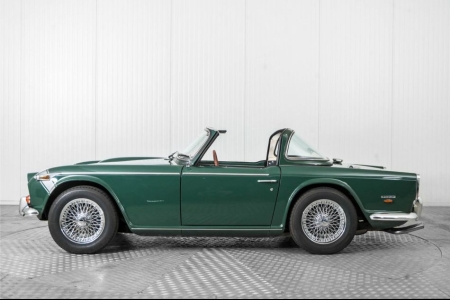 Triumph TR5 TR250 5 Speed, Surrey top thumbnail 9