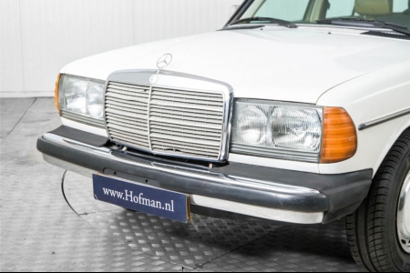 Mercedes-Benz 300TDT Turbo combi (W123)  thumbnail 19