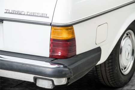 Mercedes-Benz 300TDT Turbo combi (W123)  thumbnail 30