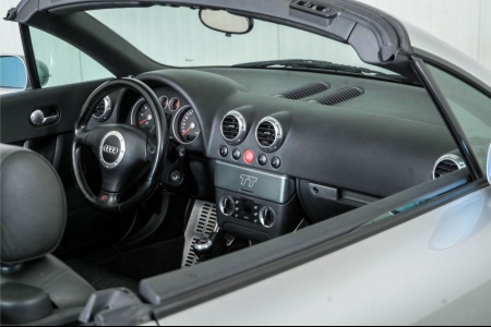 Audi TT Roadster 1.8 5V Turbo thumbnail 32