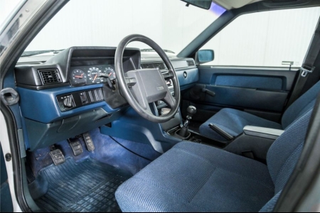 Volvo 740  thumbnail 11