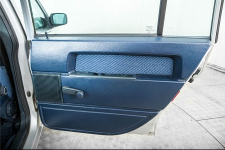 Volvo 740  thumbnail 35