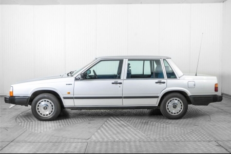 Volvo 740  thumbnail 9