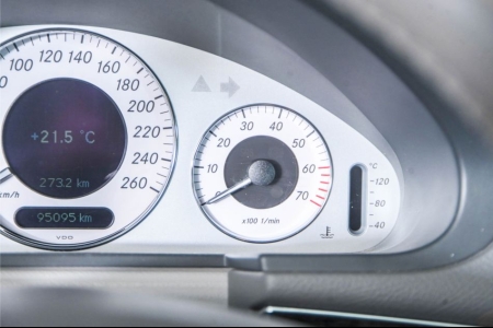 Mercedes-Benz E-Klasse Combi 320 Avantgarde 4-Matic 95000 km! thumbnail 17