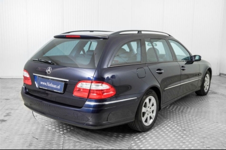 Mercedes-Benz E-Klasse Combi 320 Avantgarde 4-Matic 95000 km! thumbnail 27