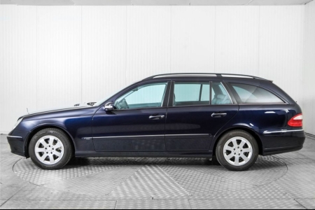 Mercedes-Benz E-Klasse Combi 320 Avantgarde 4-Matic 95000 km! thumbnail 9