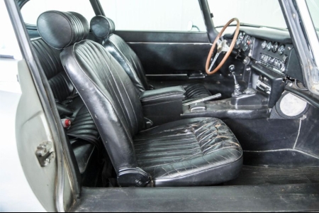 Jaguar E-Type 4.2 coupe thumbnail 16