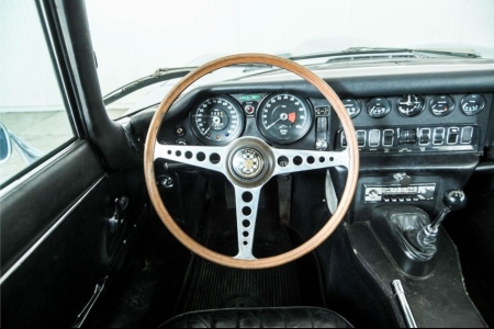 Jaguar E-Type 4.2 coupe thumbnail 8