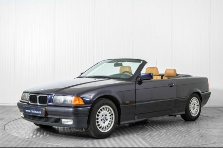 BMW 3 Serie Cabrio 318i Executive thumbnail 1