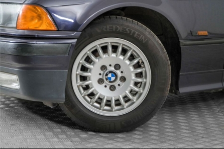 BMW 3 Serie Cabrio 318i Executive thumbnail 4