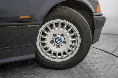 BMW 3 Serie Cabrio 318i Executive thumbnail 43