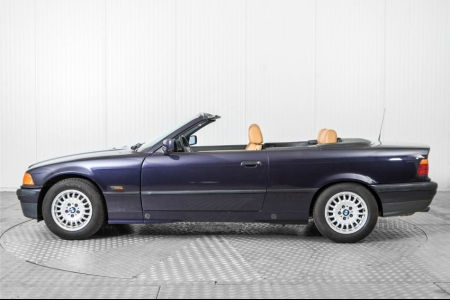 BMW 3 Serie Cabrio 318i Executive thumbnail 9
