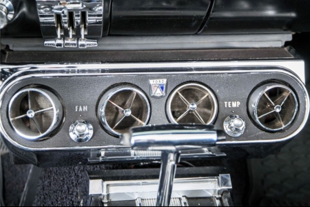 Ford Mustang cabrio 289 V8 automaat thumbnail 32