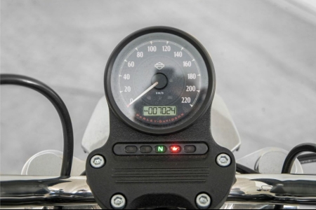 Harley-Davidson  XL 883L Sportster SuperLow thumbnail 22