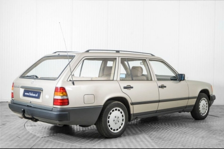 Mercedes-Benz 230TE Combi  thumbnail 2