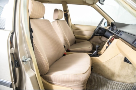 Mercedes-Benz 230TE Combi  thumbnail 21