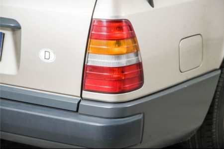 Mercedes-Benz 230TE Combi  thumbnail 29