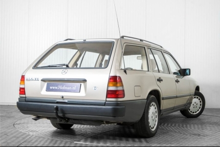 Mercedes-Benz 230TE Combi  thumbnail 43