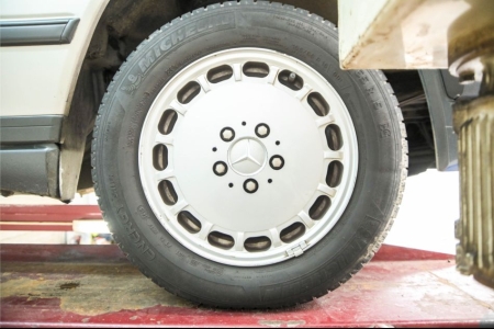 Mercedes-Benz 230TE Combi  thumbnail 55