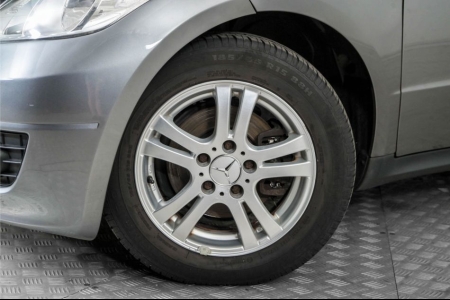 Mercedes-Benz A-Klasse 160 thumbnail 4