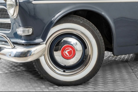 Volvo Amazon  thumbnail 4