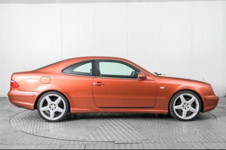 Mercedes-Benz CLK-Klasse Coup&eacute; 430 Elegance AMG thumbnail 10
