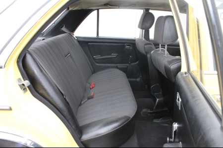 Mercedes-Benz 200D 200 D thumbnail 6
