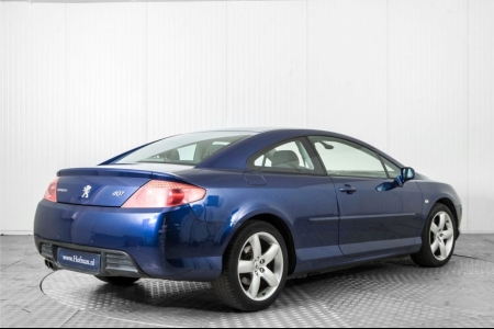 Peugeot 407 Coup&eacute; 3.0-24V F&eacute;line thumbnail 2