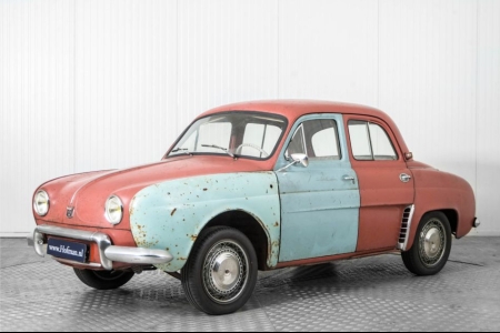 Renault R 1090 DAUPHINE 
