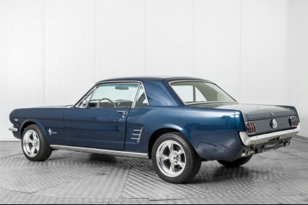 Ford Mustang Coup&eacute; 289 V8 thumbnail 6
