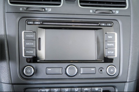 Volkswagen Golf Cabriolet 1.2 TSI BlueMotion thumbnail 24
