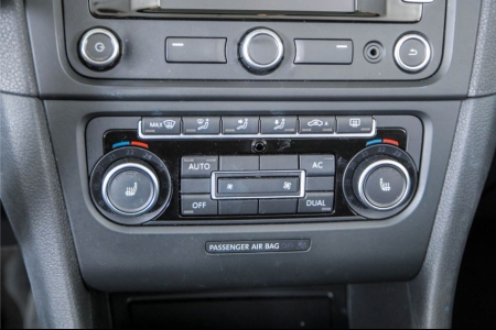 Volkswagen Golf Cabriolet 1.2 TSI BlueMotion thumbnail 25