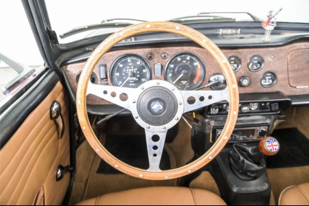 Triumph TR6  thumbnail 8