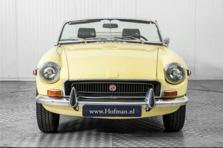 MG B 1.8 Roadster . thumbnail 13