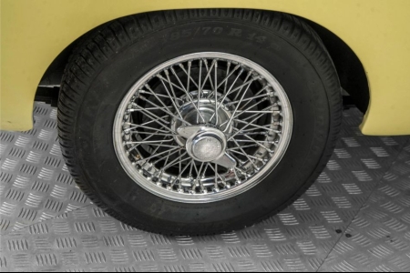 MG B 1.8 Roadster . thumbnail 31