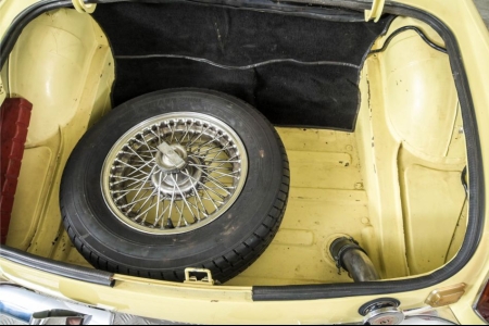 MG B 1.8 Roadster . thumbnail 38