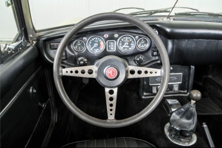 MG B 1.8 Roadster . thumbnail 7