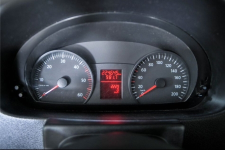 Volkswagen Crafter 30 2.5 TDI L2H1 DC Trendline airco thumbnail 15