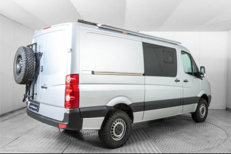 Volkswagen Crafter 30 2.5 TDI L2H1 DC Trendline airco thumbnail 2