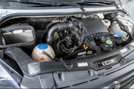 Volkswagen Crafter 30 2.5 TDI L2H1 DC Trendline airco thumbnail 29