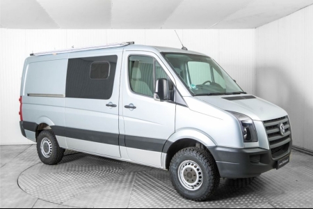Volkswagen Crafter 30 2.5 TDI L2H1 DC Trendline airco thumbnail 6