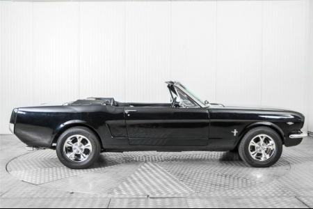 Ford Mustang  thumbnail 10