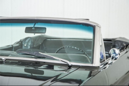 Ford Mustang  thumbnail 23