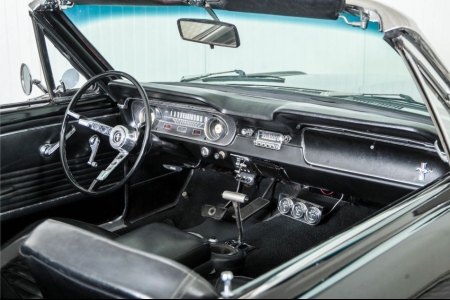 Ford Mustang  thumbnail 31