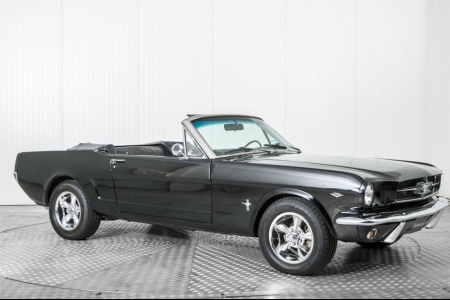 Ford Mustang  thumbnail 5