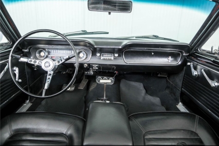 Ford Mustang  thumbnail 7