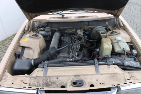 Volvo 240 Diesel met Overdrive thumbnail 10