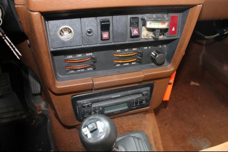Volvo 240 Diesel met Overdrive thumbnail 8